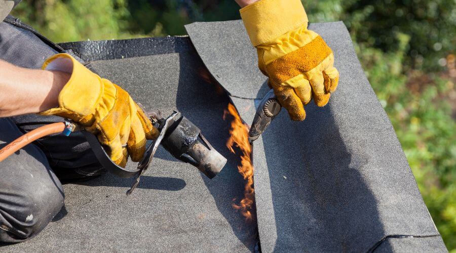 Expert Emergency Roof Repairs services in Peoria Heights, IL